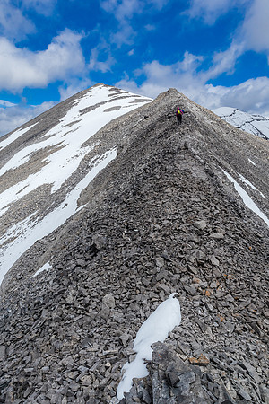 Ascending the west ridge of Wapiti Mountain to the summit.