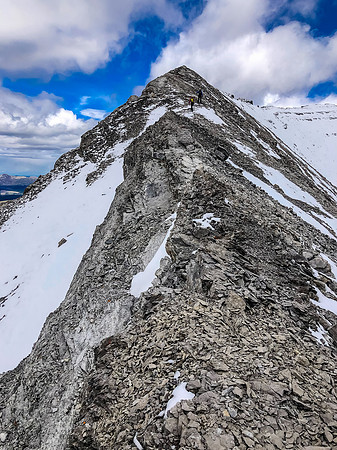 Ascending the west ridge of Wapiti Mountain to the summit.