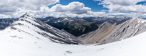 Descending the south ridge of Condor Peak. Bellows Peak at center.