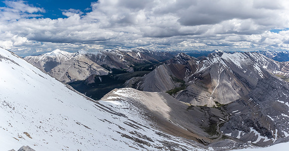 Views over Tomahawk Pass to Forbidden, Tomahawk and Wapiti Mountain. This is also the SE ridge.