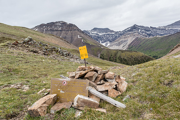Shale Pass. The Banff park boundary.