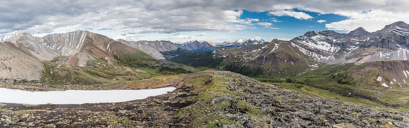 Views south down Divide Creek from the ascent slopes of Chirp Peak.