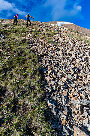 Ascending the west slopes of Tomahawk Mountain.