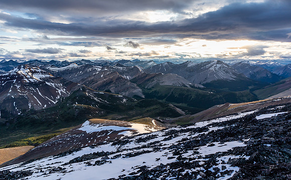 Views back over Tomahawk Pass (L) with Condor Peak and Mount Peters at right.
