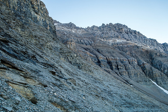 NOTE: Our route did not ascend the snow patch on lower right but that could be a workable route.