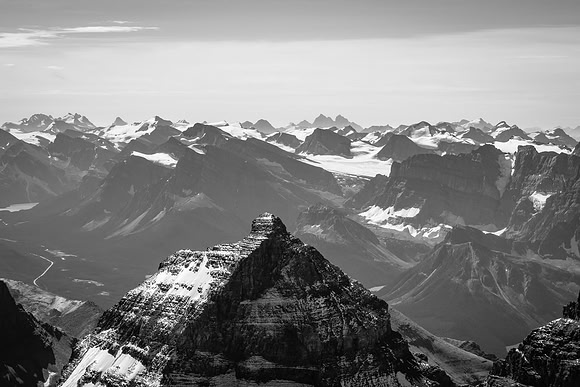 Looking toward the  Wapta Icefields - even the Goodsirs are visible.