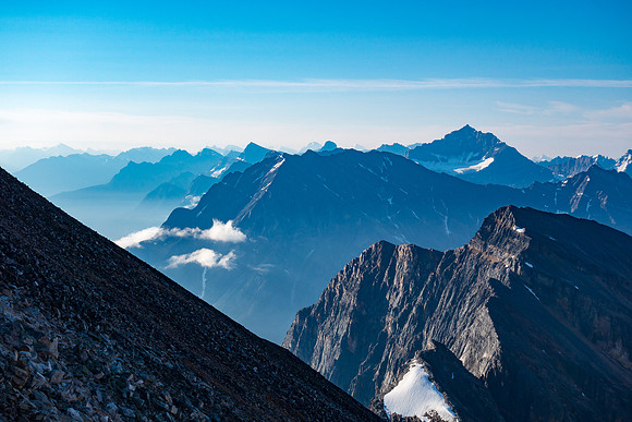 Mount Fryatt is still one of my favorite 11,000ers and Rockies peaks due to it's gorgeous surroundings and fun climbing on the SW face.