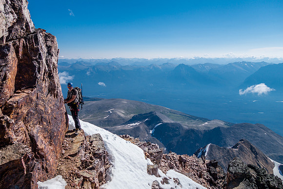 Traversing another ledge system back to the ridge proper.