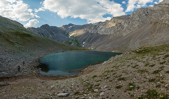 Hiking around the lower Turbulent Lake.
