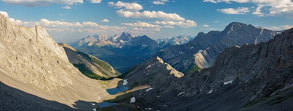 Views back over the Turbulent Lakes to prominent peaks such as Sir Douglas.