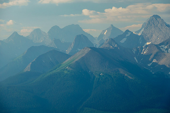 Tent Ridge in front of Kananaskis giants such as Prairie Lookout and Robertson.