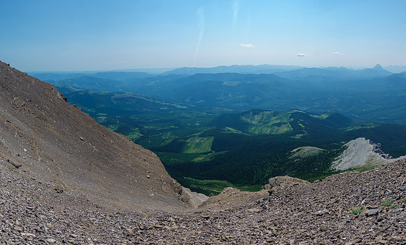 Descending to the mouth of the upper crux.