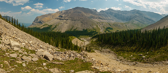 Descending an alternate route down towards North Burnt Timber Creek.