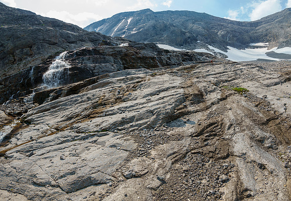 Karst, ledges and waterfalls as we turn up NW slopes of Cone Mountain.
