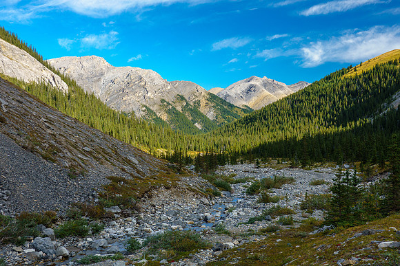 Looking back down the approach valley.