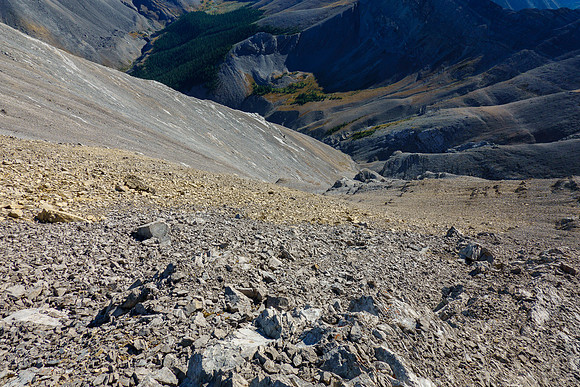 Descending the loose SW bowl.