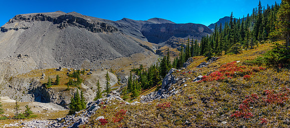 Views back to a gorgeous alpine scene beneath "Grimes" and "Chupacabra".