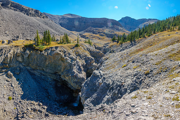Views back to a gorgeous alpine scene beneath "Grimes" and "Chupacabra".
