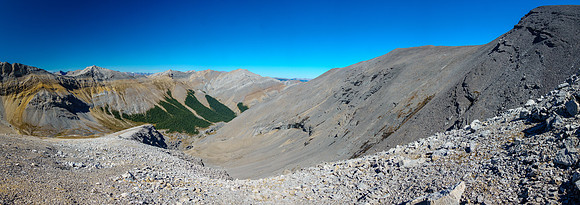 Descending towards Otuskwan and Sheep Creek.