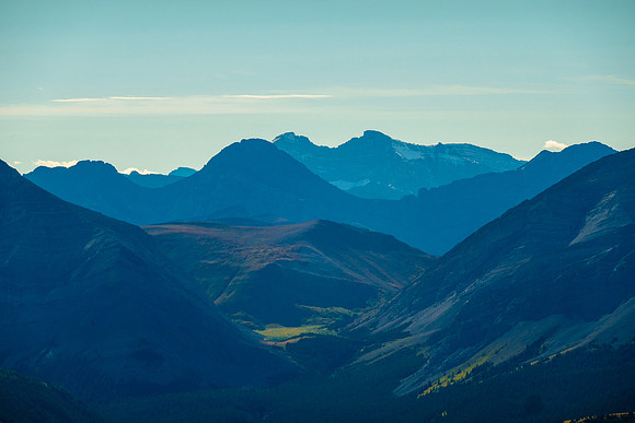 Cuthead Peak in front of the two summits of Bonnet Peak.