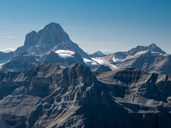 Lunette and Assiniboine.