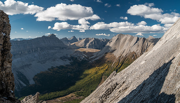 Views to Allenby Pass.