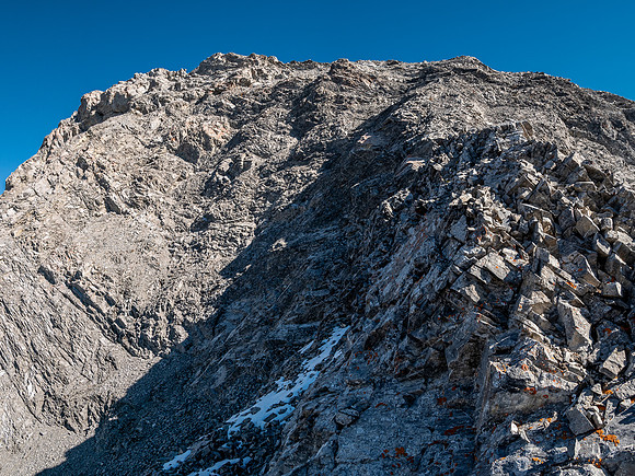 Upper moderate to difficult scrambling to the first south summit of Allenby.