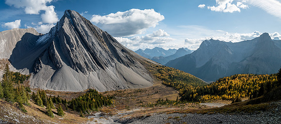 Mount Mercer over the Mercer Creek valley.