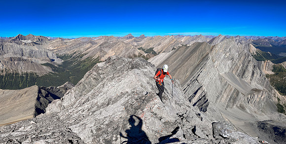 Traversing the summit ridge on Cuthead Peak.