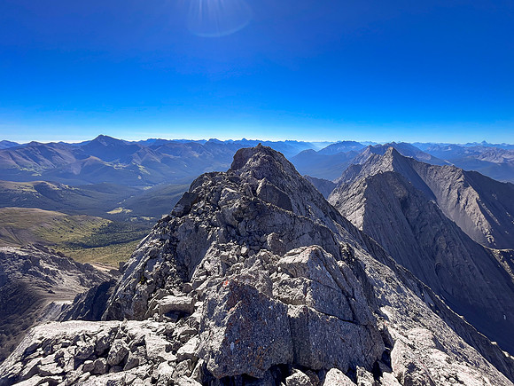 Traversing the summit ridge on Cuthead Peak.