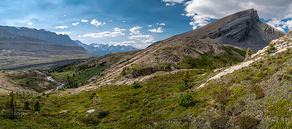 Hiking SE up Beauty Creek to the base of Andover.