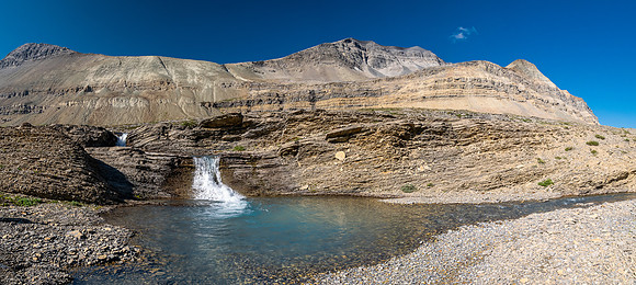Crossing Beauty Creek.