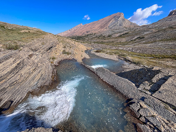 Crossing Beauty Creek.