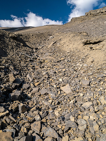 Scrambling up SW slopes of Andover Peak.