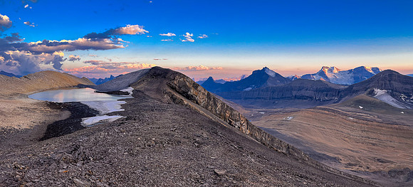 Stunning sunset views from Andover Peak.