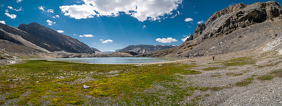 Hiking past the Beauty Lakes south of Mount Wurzburg.