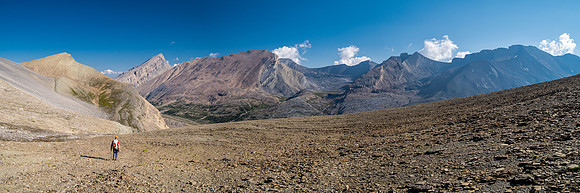 Descending from Tangle Pass into Beauty Creek. Wurzburg ahead.