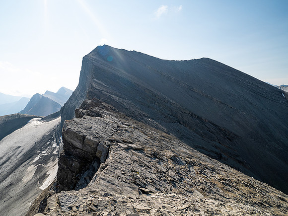 Views up the NW ridge to the summit of Skye Peak.