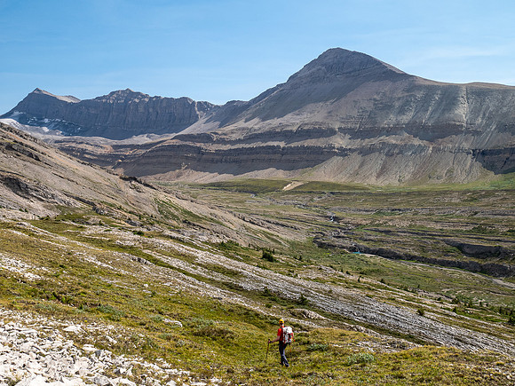 Hiking SE up Beauty Creek to the base of Andover.