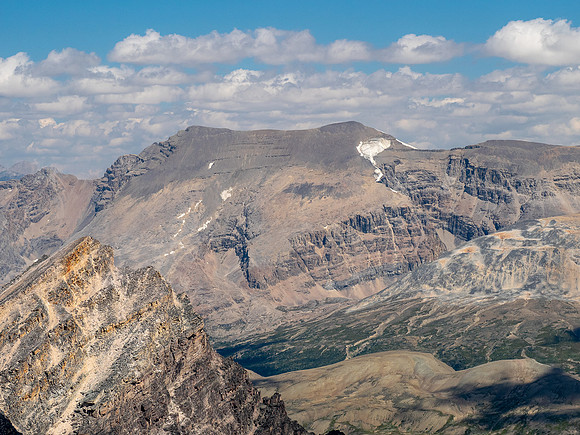 Mount Poboktan.