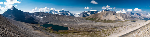 Descending towards Wilcox Lake and Pass from Skye Peak.