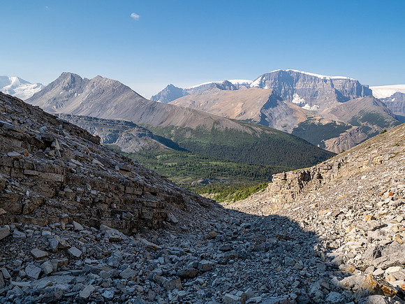 Hiking off trail to Tangle Pass.