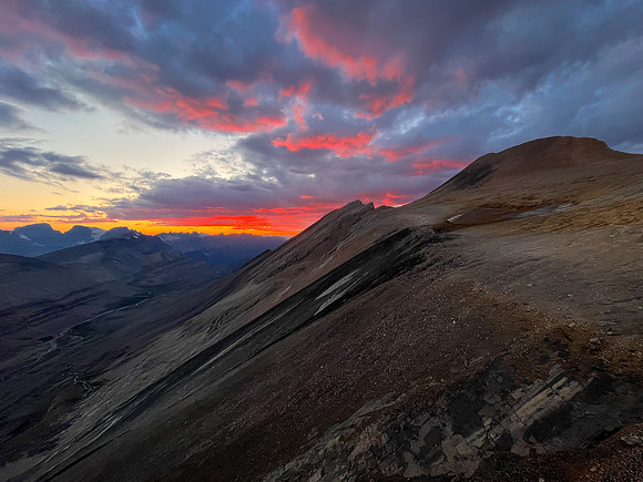 Stunning sunset views from Andover Peak.