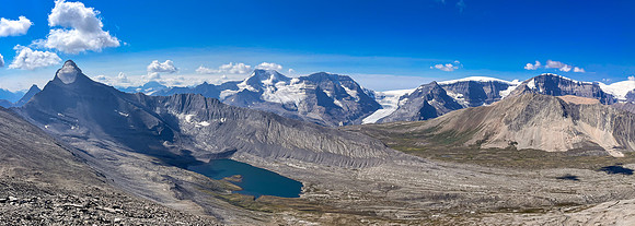 Descending towards Wilcox Lake and Pass from Skye Peak.