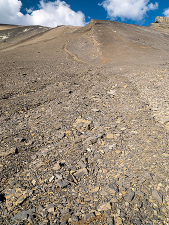 Scrambling up SW slopes of Andover Peak.