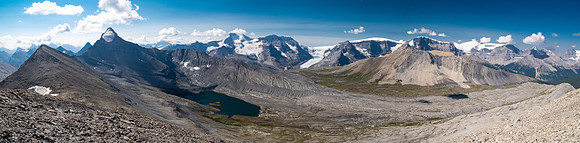 Descending towards Wilcox Lake and Pass from Skye Peak.