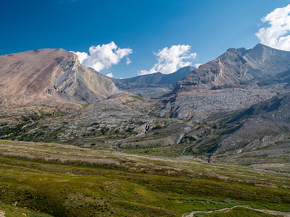 Descending from Tangle Pass into Beauty Creek.