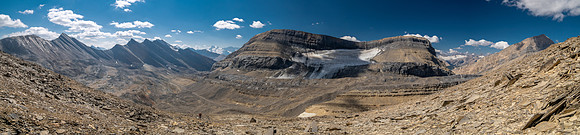 Hiking up Mount Struan's SW ridge.