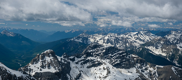 The Albert River valley at left.
