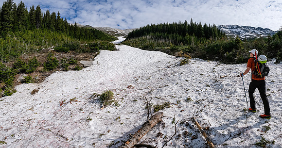 Starting up a hugely foreshortened avalanche gully to the west ridge over 500 vertical meters above.